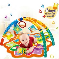 2020 Baby Play Carpet Eco-friendly Kids Mat Activity Gym with 6 Toys